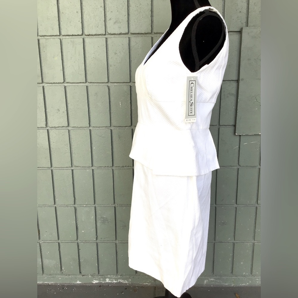 NWT- Beautiful Chelsea Suite White Dress Size 8. - Picture 4 of 5